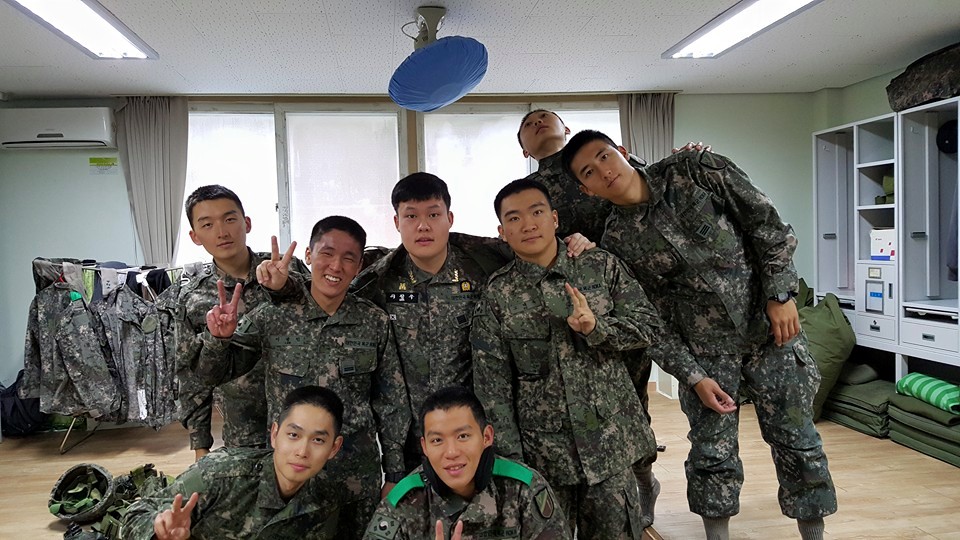Resultado de imagen para military service korea