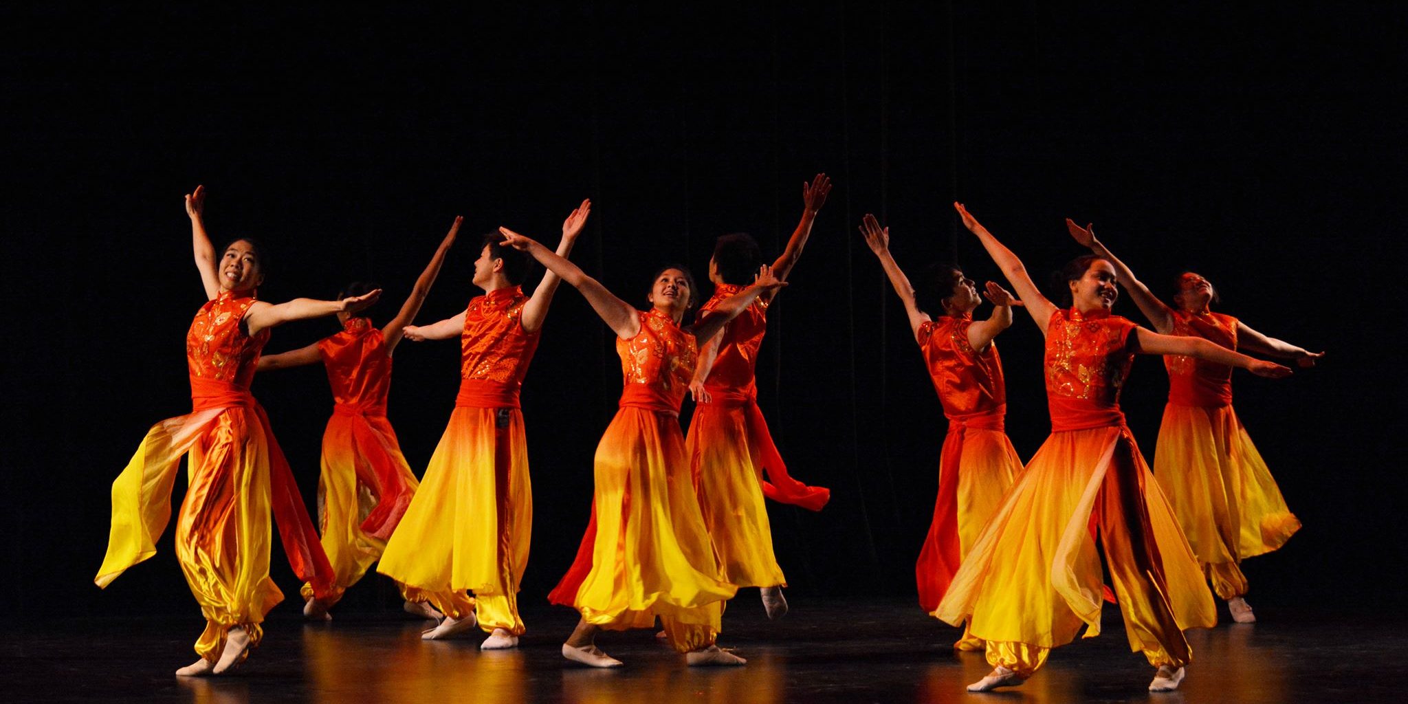 Chinese Cultural Dance Club Reflects on Memories, Emotions in Annual ...